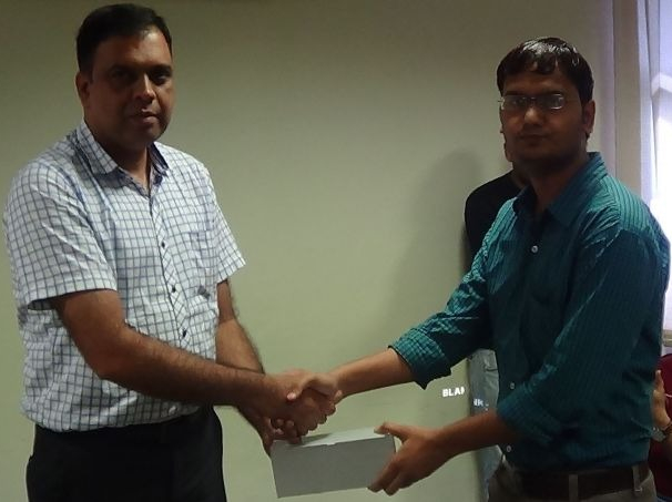 C sharo corner goodie